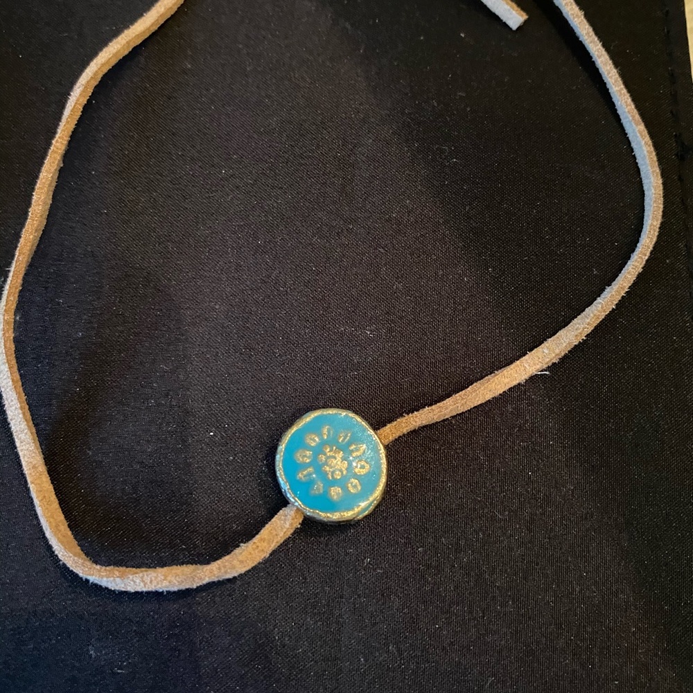 Tie suede sun choker necklace
